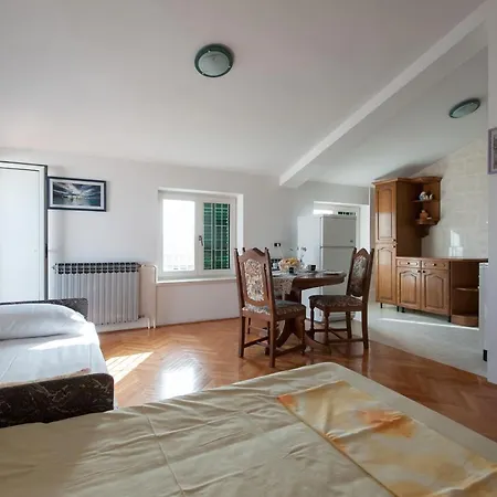 By The Sea Turanj, Biograd - 6445 Turanj