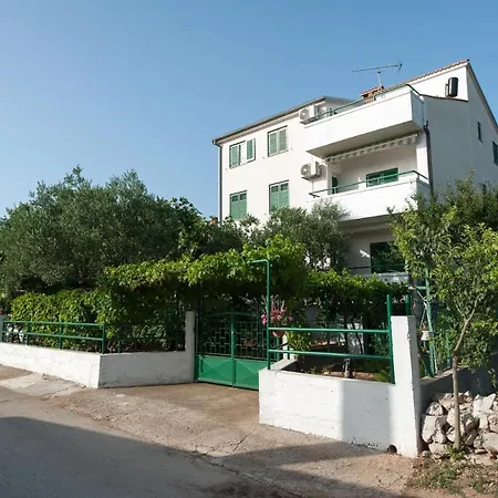 Appartement By The Sea Turanj, Biograd - 6445