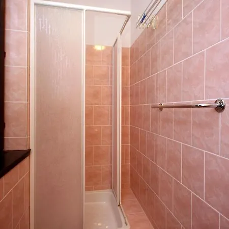 Apartment By The Sea Turanj, Biograd - 6445 Turanj